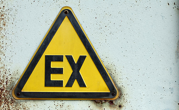 Varningsskylt explosionsfarlig miljö