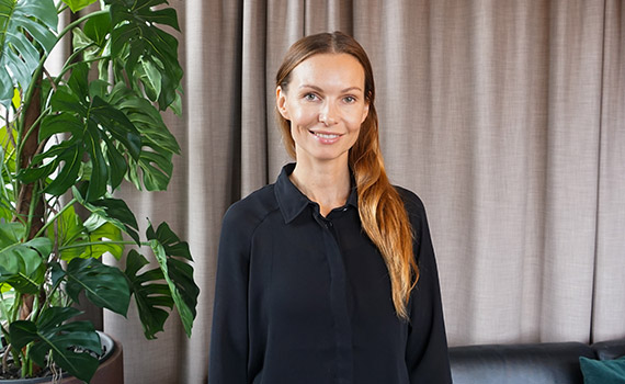 Porträttbild på Linda Widmark